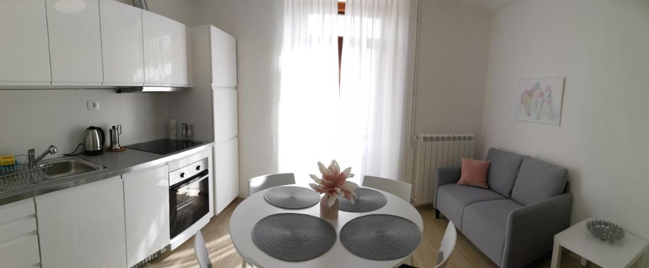 Apartments B&M Sezana Exterior photo